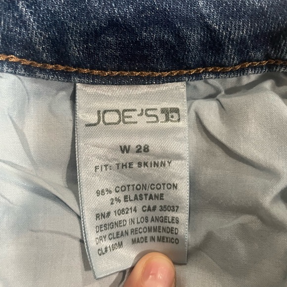 Joe’s jeans “The Skinny” fit  size 28. - Picture 4 of 4